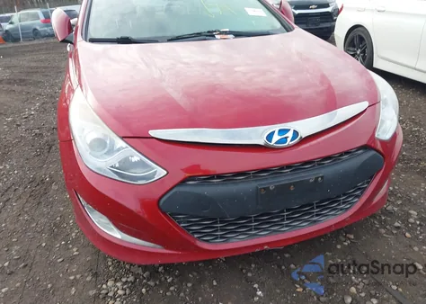 2013 Hyundai Sonata Hybrid Limited z USA, uszkodzony, nr VIN KMHEC4A41DA066848